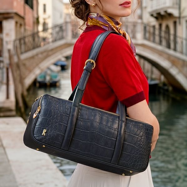 ロベルタ】WEB限定復刻○いつも創業デザイナーの傍らにあったバッグ