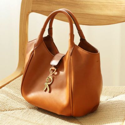 トートバッグ | 【公式】ジャーダ・ロベルタディカメリーノ（Giada